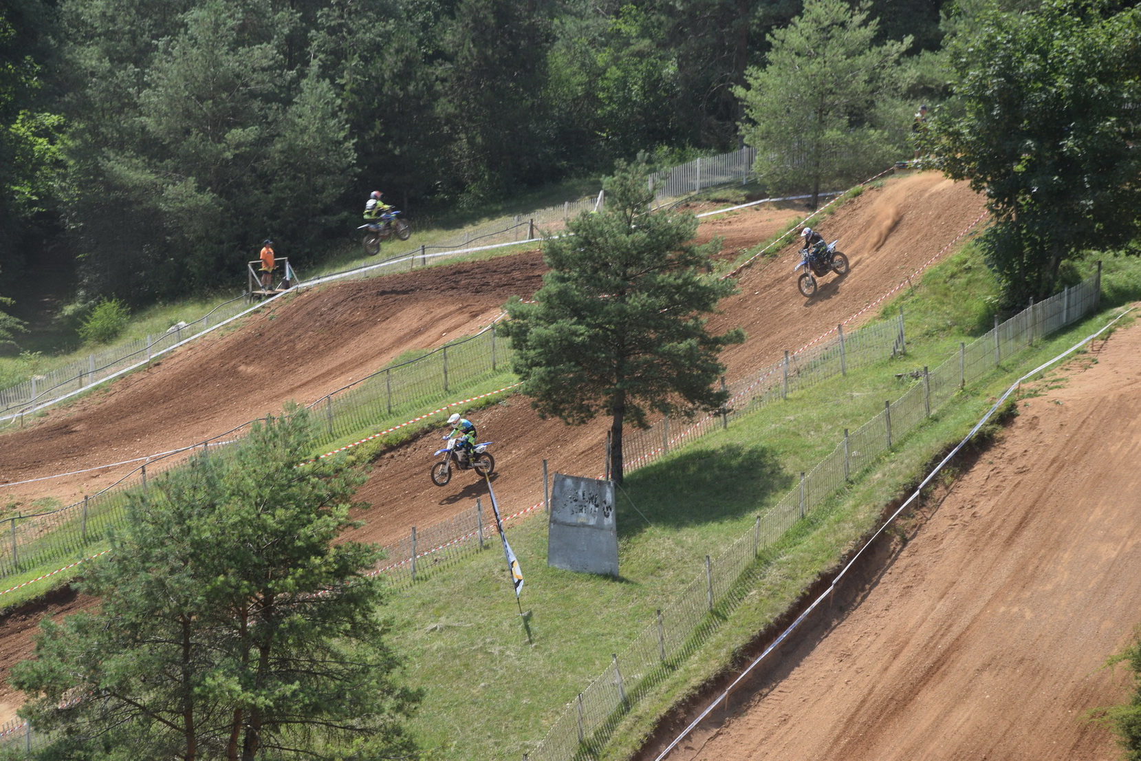 terrain de motocross